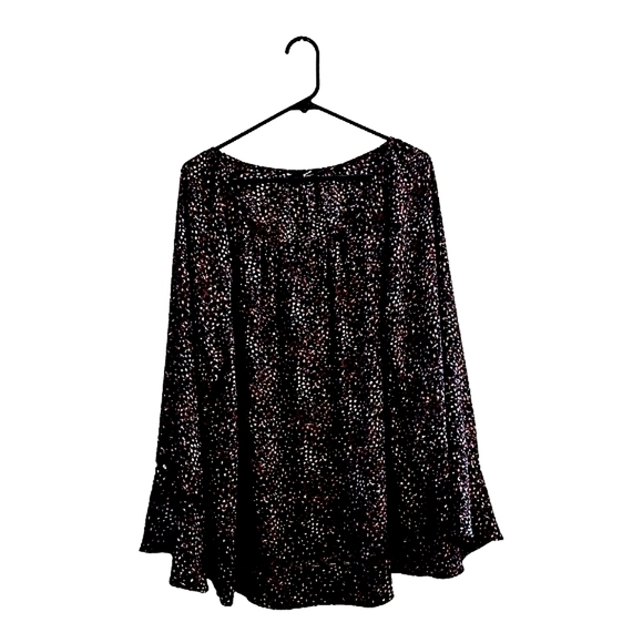 GNW Tops - 💖Plus Size "GNW" Floral Blouse Size 1X
